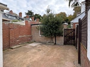 Photo 2- click for photo gallery